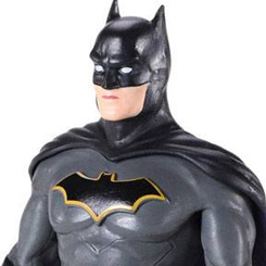 Figura articulada de Batman basado en el popular personaje de DC Comics. Puedes mover tus brazos y piernas. Mide aproximadamente 19 cm. El regalo perfecto para fans de DC Comics