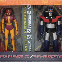 Set oficial de dos figuras de Mazinger Z y Afrodita A. Estas figuras articuladas de 18 y 15 cm. respectivamente, están modeladas en PVC e incluyen una base individual para su exposición. 