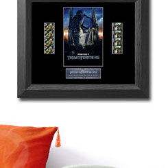 Cuadro con el poster de Transformers con dos negativos originales de la película.  Incluye certificado. Edición Limitada a 1000 unidades.