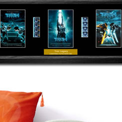 Cuadro FilmCell de Tron Legacy con tres posters y negativos originales. Incluye certificado de autenticidad.