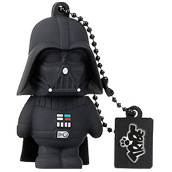 Memoria USB de Darth Vader con una capacidad de 16 GB.  Alimenta este pequeño Darth Vader con todos tus documentos más importantes.