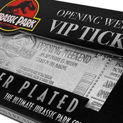 Réplica oficial del Ticket VIP para la semana de apertura de Jurassic Park. Este precioso ticket está realizado en metal chapado en plata 999 , esta pieza de coleccionista está limitado a 5000 unidades en todo el mundo,