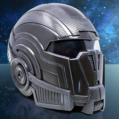 Ponte el casco, Pathfinder. Un nuevo mundo dorado te espera. Presentamos el Mass Effect N7 Helmet Andromeda Variant, un coleccionable muy detallado con efectos de luz LED.