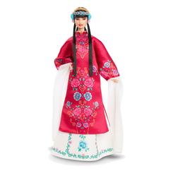 Descubre la elegancia y la tradición con la Muñeca Barbie Lunar New Year, inspirada en la ópera de Pekín, de la prestigiosa colección Barbie Signature de Mattel. Esta muñeca original es una verdadera joya de la cultura y la moda