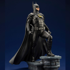 ¡Prepárate para una increíble alianza de héroes en la estatua DC Comics ARTFX PVC 1/6 The Flash Movie Batman! 

The Flash, una aventura de bucle temporal que cruza a los héroes de DC 