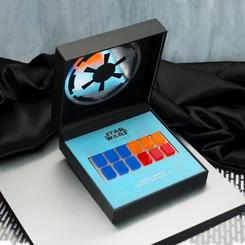 Descubre el emblemático distintivo de rango del Gran Almirante Thrawn de Star Wars. Este pin de alta calidad presenta el icónico diseño del distintivo de rango del Almirante Thrawn