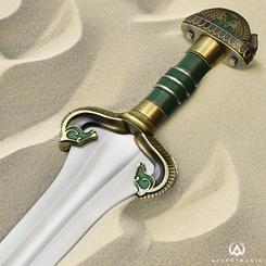 La espada de Théodred, el hijo caído del rey Théoden. La espada de Théodred era la pareja de la espada de Éowyn, su prima. Era prácticamente idéntica, excepto por su esmaltado verde en el guardamano y el mango de cuero verde. 