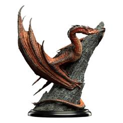 El terror alado de la Montaña Solitaria cobra vida en esta majestuosa estatua de Smaug el Magnífico, inspirada en la trilogía cinematográfica de El Hobbit y creada por los artesanos de Weta Workshop. 
