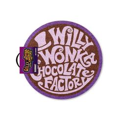 ¡Añade un toque divertido y original a tu hogar con el felpudo Willy Wonka The Chocolate Factory! Fabricado con fibra de coco de alta calidad y una base de PVC antideslizante, este felpudo es perfecto para decorar tu entrada y proporcionar una bienvenida