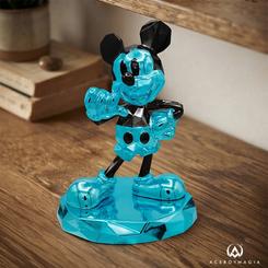 La figura Mickey Blue Chrome reinterpreta al personaje más reconocible de Disney mediante el lenguaje visual contemporáneo de Richard Orlinski y una llamativa terminación azul brillante.