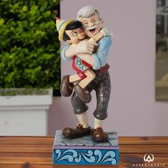 Embárcate en un viaje encantador hacia el corazón de Disney con la cautivadora figura de Gepetto & Pinocchio. Esta conmovedora pieza, pintada a mano con esmero, es la incorporación perfecta a la prestigiosa colección Disney Traditions,