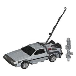 Una fusión épica entre velocidad y coraje cobra vida con Gigawatt, la figura Transformers de 14 cm que rinde homenaje al legendario DeLorean de Regreso al Futuro. 