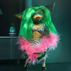 Garras, glamour y caos de laboratorio. La Greta – Gremlins 2: La nueva generación llega en una figura articulada de 15 cm que clava su actitud descarada y su estilo de pasarela mutante.