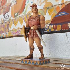 Celebra el vigésimo aniversario de Hércules con la impresionante Figura decorativa Hércules 20º Aniversario. Esta obra maestra, esculpida en resina y meticulosamente pintada a mano por el reconocido artista Jim Shore, captura la fuerza y el espíritu indom