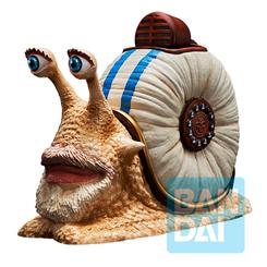 La llamada del Grand Line suena desde tu estantería: la Figura Ichibansho Den Den Mushi – Monkey D. Garp Ver. de Banpresto captura cada pliegue del caracol transpondedor con un modelado minucioso