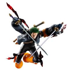 Acero en cruz y mirada implacable. Esta Ichibansho Roronoa Zoro – Burst of Energy Masterlise Expiece lo muestra en pleno Santoryu, con las katanas trazando una X y efectos de corte translúcidos en rojo 