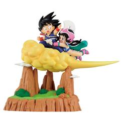 Pura aventura para tu estantería: la Figura Ichibansho Son Goku & Chichi Fantastic Adventure 2 de Dragon Ball (15 cm) captura toda la magia de sus primeras andanzas con una composición dinámica 