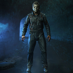 ¡Experimenta el terror con la figura de acción definitiva de Michael Myers de Halloween Ends! Directamente desde la emocionante secuela de Halloween Kills, esta figura de acción te sumerge en un mundo de intriga y suspense.