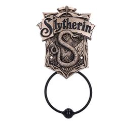 Descubre el Mundo Mágico con este aldaba de bronce con licencia oficial de Harry Potter Slytherin. Con una serpiente en el centro de esta pieza que es el animal emblemático de la casa Slytherin
