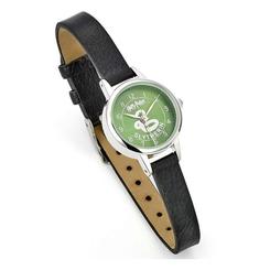 Este reloj es perfecto para añadir un toque de glamour mágico a cualquier fan de Harry Potter. Reloj oficial de la casa de Slytherin con correa de piel sintética y hebilla de aleación de zinc. 