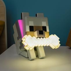 Una presencia luminosa que transformará cualquier rincón: el Wolf GloBuddies Light trae el encanto del universo Minecraft directamente a tu espacio. Con una altura de 14,3 cm, esta figura 3D