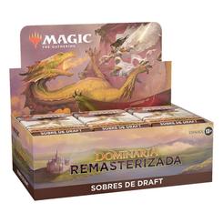 La caja de sobres de Draft de Dominaria remasterizada contiene 36 sobres de Draft de Dominaria remasterizada. Cada sobre de Draft contiene 15 cartas y 1 ficha/carta publicitaria