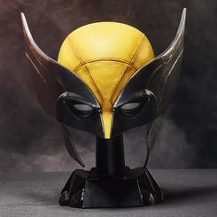 Garra y leyenda en estado puro. La Máscara Premium Lobezno – Deadpool & Wolverine luce el icónico diseño amarillo y negro con textura cinematográfica y acabados de batalla, una pieza de exhibición 