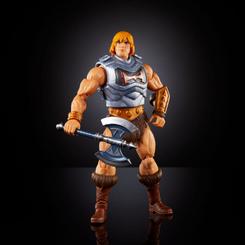 Descubre la fuerza y el coraje con la figura Masters of the Universe: Revolution Masterverse de Battle Armor He-Man, con una altura aproximada de 18 cm. Esta figura articulada es una verdadera joya de la colección "Masters of the Universe"