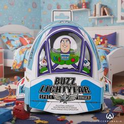A la aventura… y al infinito: la Mochila Buzz Lightyear 30th Anniversary – Loungefly rinde tributo a Toy Story con un diseño de cabina que cobra vida gracias a efectos que brillan en la oscuridad y sonido integrado