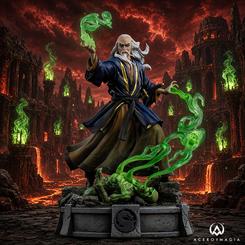 Estatua de Shang Tsung de Mortal Kombat de Iron Studios a escala 1/10. Representa al hechicero de Outworld invocando energía verde sobre una base temática con el emblema de la saga.
