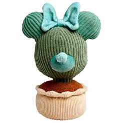 Un toque de magia y frescura invade cualquier rincón con este peluche de 20 cm que recrea a Minnie convertida en adorable planta, confeccionado en suave tejido de pana y materiales hipoalergénicos 