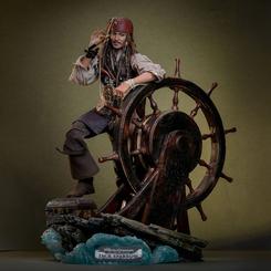 Adéntrate en las intrépidas aventuras de los Piratas del Caribe con la figura DX 1/6 de Jack Sparrow en su versión de lujo, inspirada en "La Venganza de Salazar". Esta figura articulada, con una impresionante altura de 30 cm