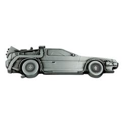 Un tributo imprescindible al 40º aniversario de Regreso al Futuro convierte el legendario DeLorean de Doc Brown en un práctico abrebotellas de 144 × 33,5 mm con acabado plateado antiguo y detalles