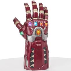 Réplica del Nano Guantalete basado en la película The Avengers: Endgame. Esta preciosa réplica cuenta con dedos articulados, efectos de sonidos inspirados en la película,