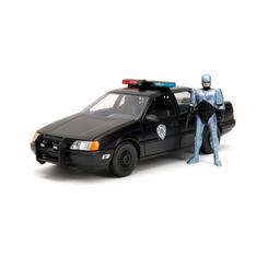 Si te gustan los vehículos de Robocop, no puedes perderte este increíble modelo a escala 1/24 del Ford Taurus de 1986 que usaba la policía de OCP en la película. Este coche de metal tiene un acabado mate negro y viene con una figura de Robocop