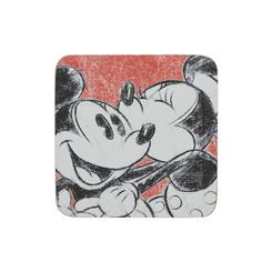 Estos posavasos de Mickey y Minnie Mouse son el complemento perfecto para cualquier hogar. Hecho de melamina de alta calidad, este juego de 4 posavasos está hecho para durar.
