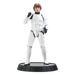 ¡Únete a la Alianza Rebelde y prepárate para infiltrarte en la Estrella de la Muerte! La colección Star Wars Milestones te presenta esta espectacular estatua de Luke Skywalker (Disfrazado de Stormtrooper)