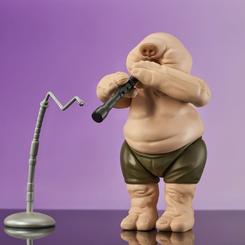 ¡Estamos reuniendo a la banda! Droopy McCool se une a Sy Snootles en la línea de Figuras Jumbo de 12 pulgadas, ¡acercándote un paso más para completar la Banda de Max Rebo! 