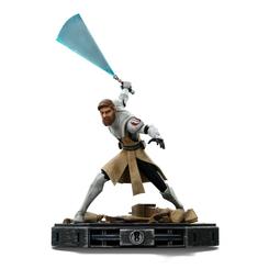 La fuerza se hace presente con una pieza que eleva cualquier colección a otro nivel. La estatua 1/10 Deluxe Art Scale de Obi-Wan Kenobi, con sus 27 cm de altura y esculpida en poliresina de alta calidad