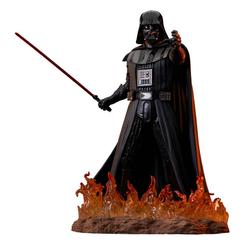 ¡Anakin Skywalker ha muerto y Darth Vader ha resucitado en su lugar! Capturando al Lord Sith detrás de un muro de llamas, con su sable de luz desenvainado y la mano levantada