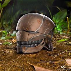 Revive la magia de Star Wars con el impresionante casco electrónico de The Stranger, de la serie Star Wars: The Acolyte en Disney+. Esta réplica a escala 1:1 está diseñada para replicar con precisión el casco usado por The Stranger
