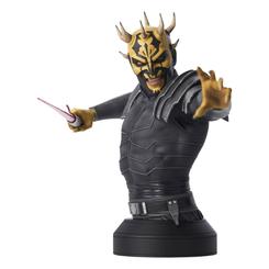 ¡Añade la imponente figura de Savage Opress a tu colección de Star Wars! Esta impresionante escultura de tamaño 1/6 de Gentle Giant, Ltd. captura al personaje en su momento más icónico con su sable de luz listo para atacar.