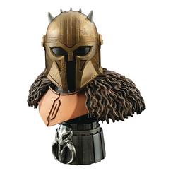 Desde la fragua más secreta de Mandalore llega la majestuosa figura de The Armorer, ahora inmortalizada en este imponente busto Legends in 3D a escala 1/2, con una altura aproximada de 25 cm. 
