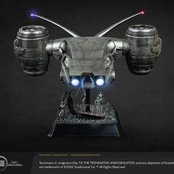 Celebra el 30º aniversario de Terminator 2: Judgment Day con la impresionante réplica del Aerial Hunter Killer, presentada por Darkside Collectibles Studio. Esta maqueta, que forma parte de la serie de celebración del aniversario, es un homenaje