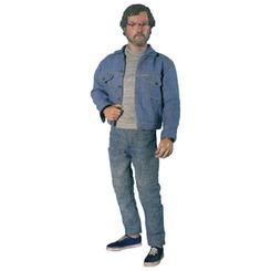 Figura Jaws 1/6 Hooper. Hay personajes que forman parte de la historia del cine, y esta pieza consigue trasladar esa presencia a una figura de colección con una fuerza visual difícil de ignorar.