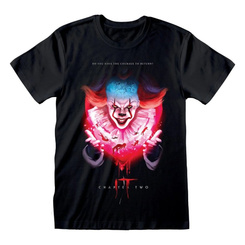 Camiseta negra It con diseño de Pennywise en el centro y licencia oficial. Disponible en varias tallas para adaptarse a diferentes usuarios.