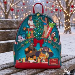 Mochila Lilo & Stitch Holiday Stitch Disney Loungefly de 26 cm en poliuretano con detalles luminosos y relieve. Incluye asa superior resistente y correas ajustables para hombro, perfecta para uso diario con estilo navideño.