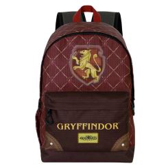 Mochila Griffindor Harry Potter de 44 cm con diseño granate y escudo dorado de la casa Gryffindor. Incluye compartimento principal y bolsillo frontal, ideal para uso diario y escolar.