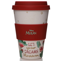 Taza de Viaje Eco Oficial de Disney con el texto "Let Your Dreams Blossom", revive las aventuras de Mulan con esta taza realizada en fibra de cáscara de arroz con una capacidad de 0,425 litros,