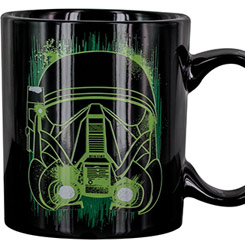 Taza oficial Death Trooper Rogue One basada en la saga de Star Wars. Esta preciosa taza tiene una capacidad aproximada de 310 ml. y está realizada en cerámica.
